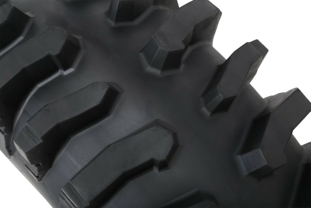 System 3 XT400 Tire tread