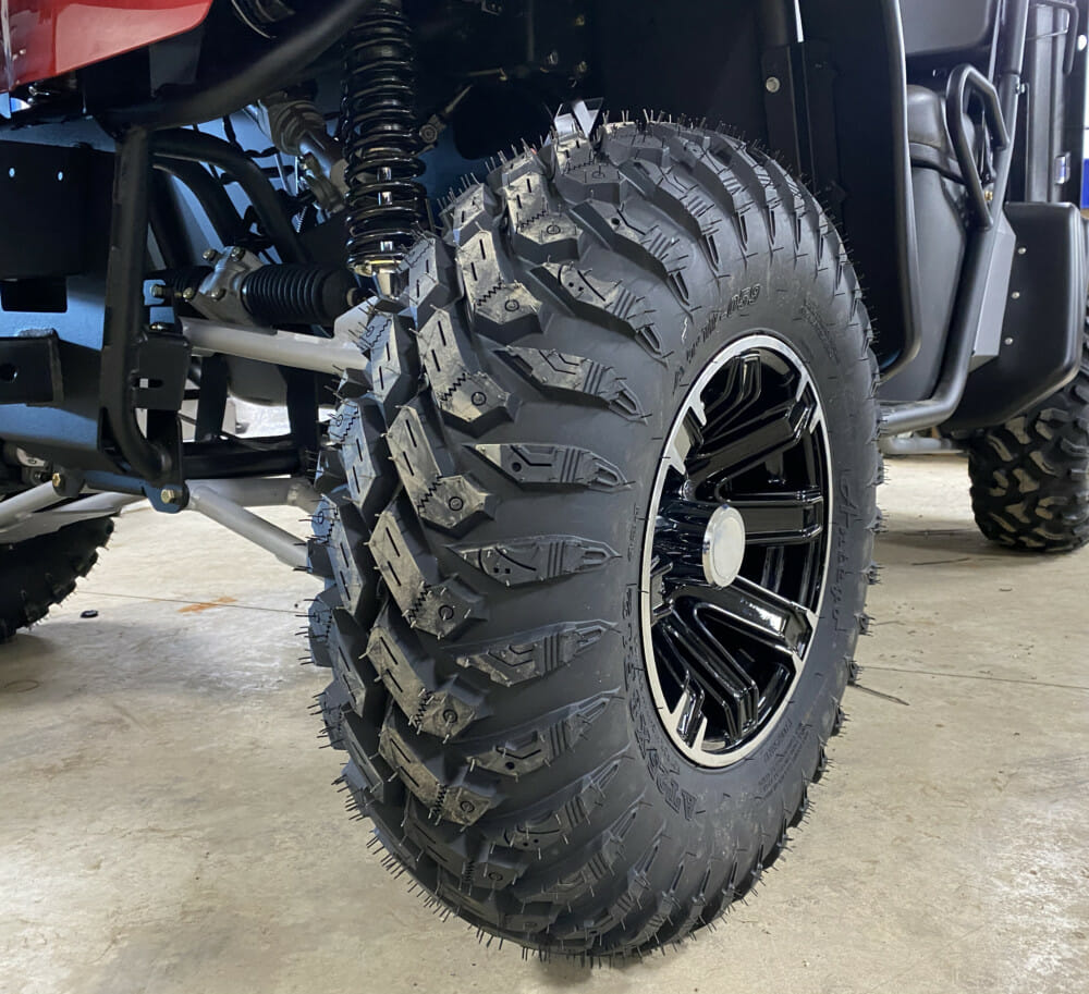 American Landmaster Launches Lithium-ion Side-By-Side